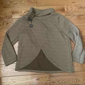 🖤3/$25 Sweater Crossover Front with Buttons